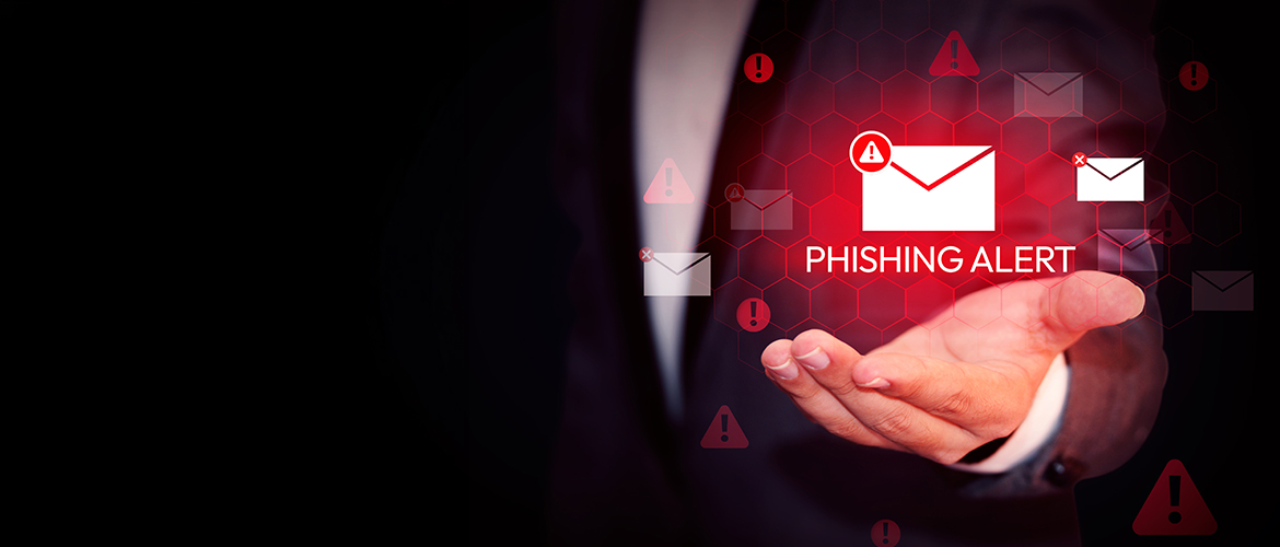 Phishing-Alarm im digitalen Umfeld, schwebendes E-Mail-Symbol über einer Hand, Cybersecurity, IT-Sicherheit, E-Mail-Betrug, Warnhinweis, Hackerangriff, fotorealistische Darstellung. Geben Sie Ihr Feedback zu BizChat ab.