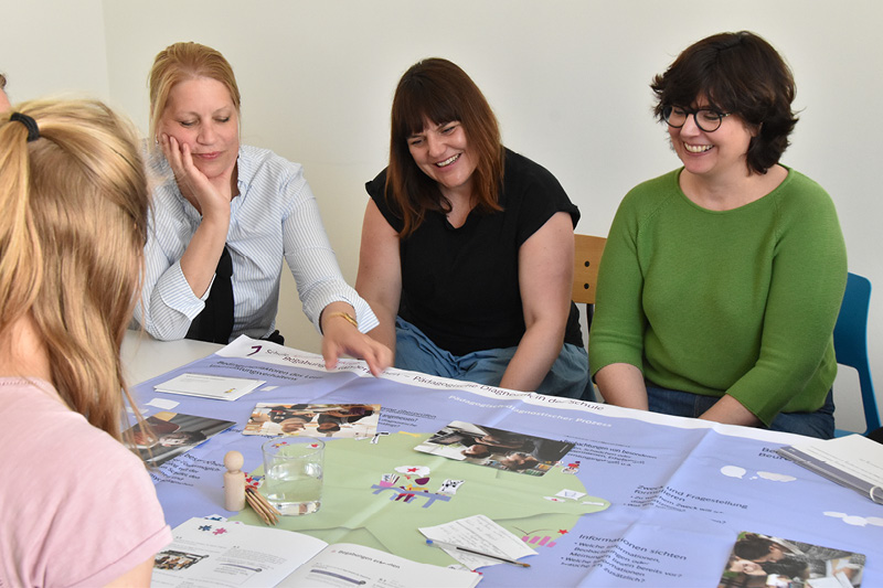 Teilnehmende bei einem Karg Impulskreis