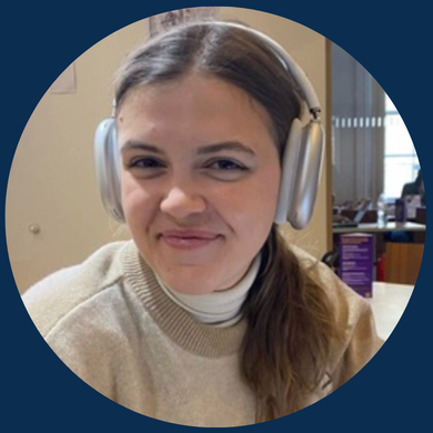 Giulia, a Student Life Content Creator and a recent graduate from BA Philosophy, Politics & Economics