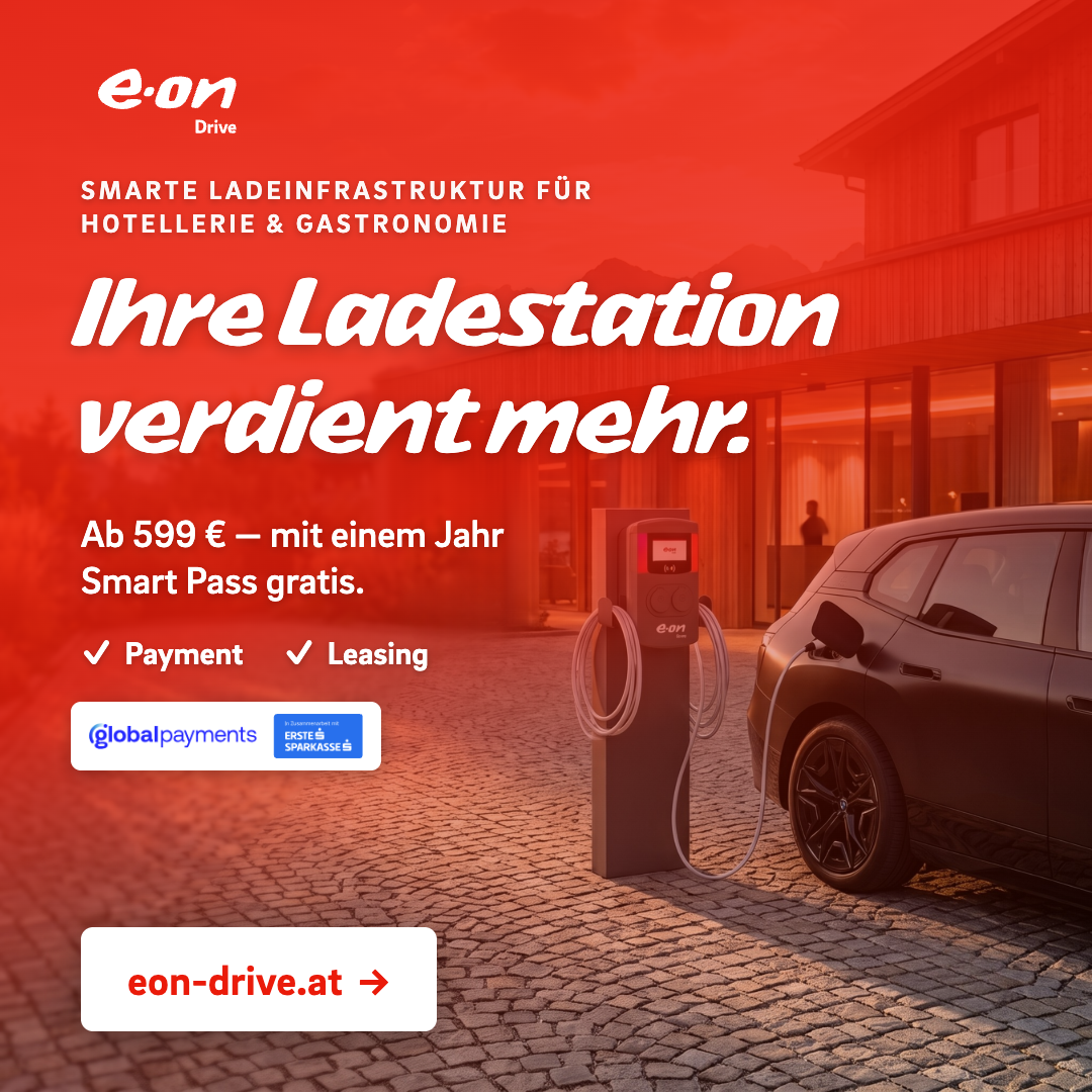 Banner von eon mit einem Auto, dass an einer Ladesäule steht