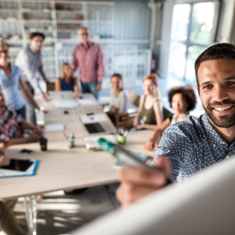HCM dialect course_©iStock_skynesher.png