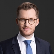 Dr. Moritz Jenne