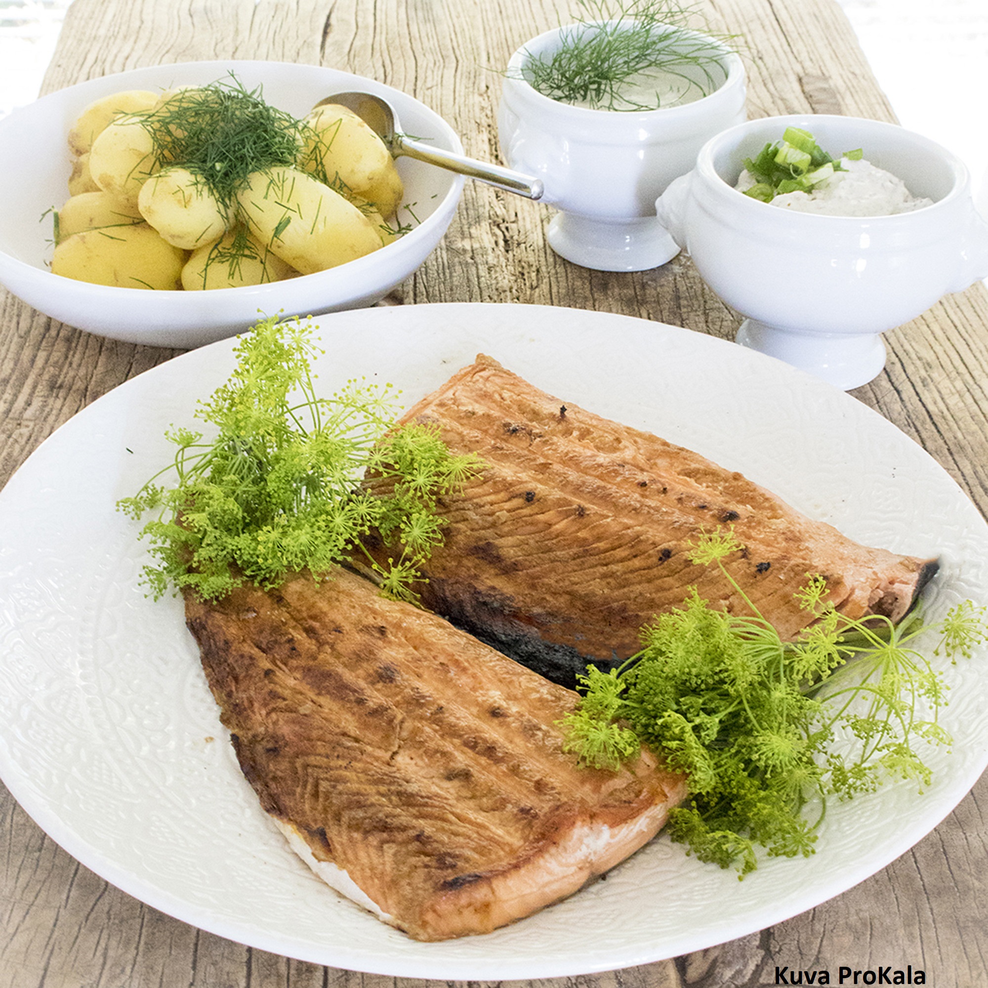 Lohiannos lautasella.