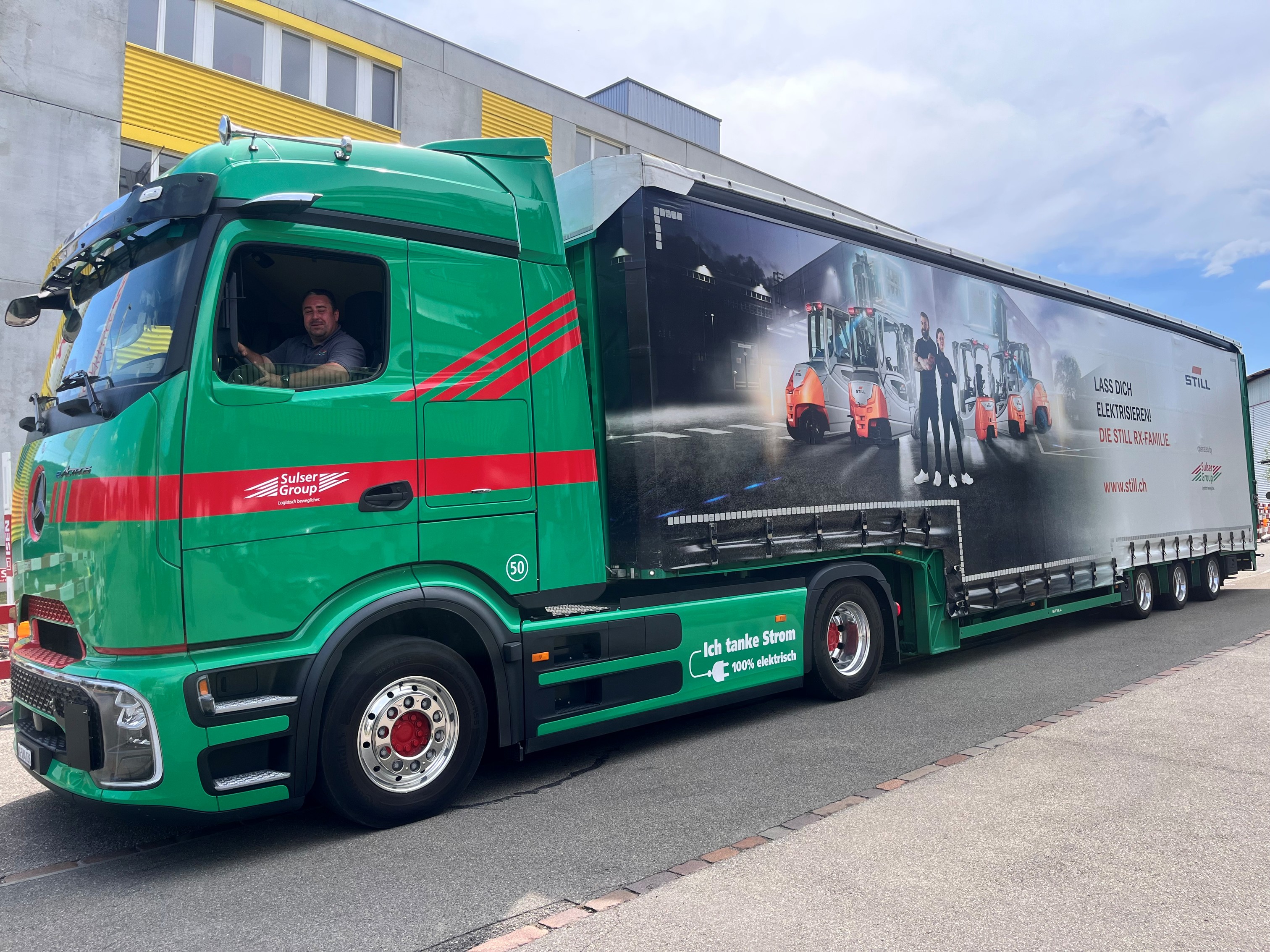 Mercedes eActros 600 im STILL Corporate Design