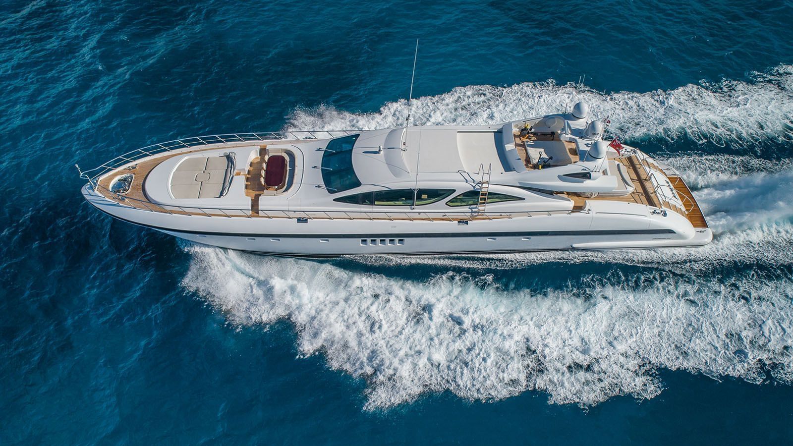 Eden Rock Yacht Rental 